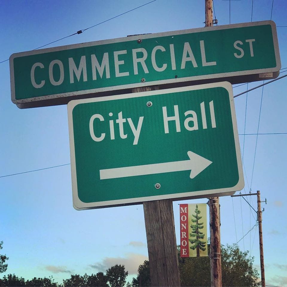 Re-elect Mayor Daniel Sheets sign at City Hall